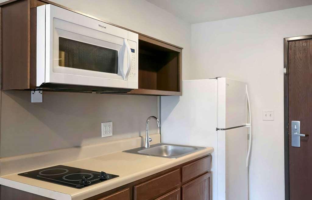 Extended Stay America Select Suites - Tampa - Brandon - East Camera foto